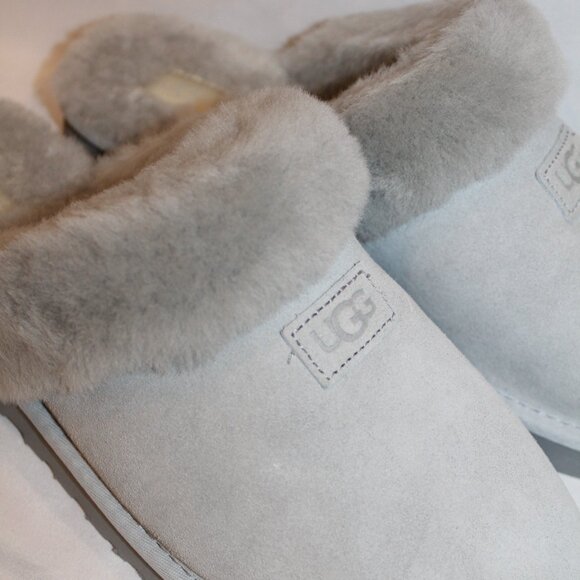 NEW UGG COZY WOMEN'S SUEDE SHEARLING LINED GRAY SLIPPERS‎ SZ 12 - Picture 3 of 6